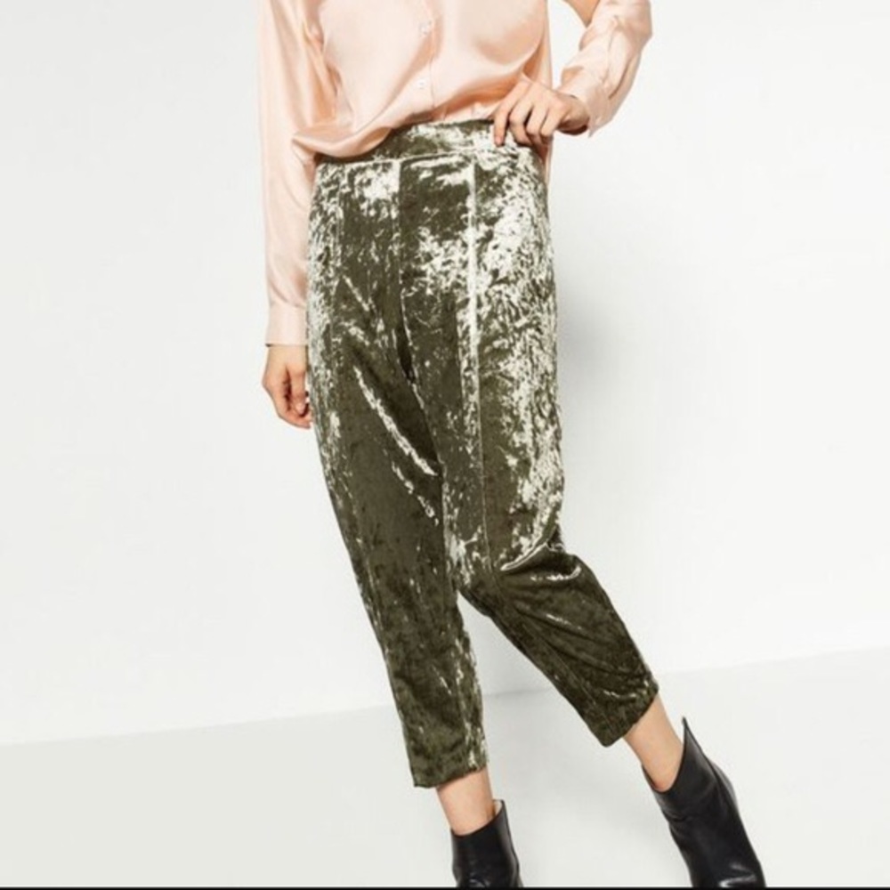 NWT ZARA Crushed Velvet Capri Pants Sz Small